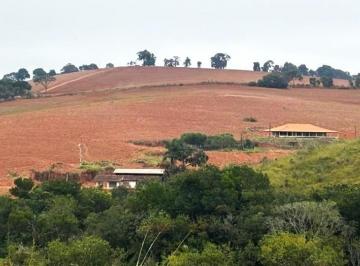 c5320aa9397e07514cec96a1c39bb0a0.jpeg · Fazenda / Sítios / Chácaras com 3 quartos à venda em Monsenhor Paulo, no bairro Zona Rural