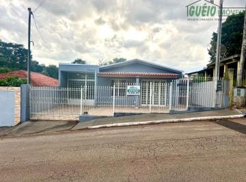 Foto 01 · Casa, Ginásio, Itararé, SP