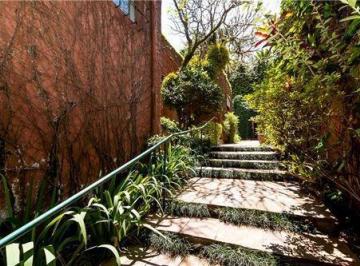 dr_queiroz_guimaraes_.jpeg · Sensacional casa para venda em Jardim Guedala com 4 quartos, sendo 4 suítes, 411m²