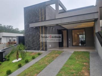 Foto 01 · Imperdível Casa térrea com piscina no condomínio Mosaico Essence com 3 quartos sendo 3 suítes, 2 sal