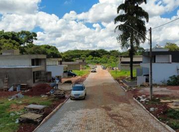 Terreno , Vicente Pires · VENDO BELÍSSIMO LOTE EM CONDOMÍNIO ANTIGO CONSOLIDADO COM 400m2! Ac carro!
