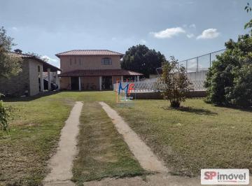 Rural · 380m² · 3 Quartos · Excelente chácara 380m² a.c., 3 dormitórios (1 suíte), sala, mezanino, edícula, churrasqueira, pisci