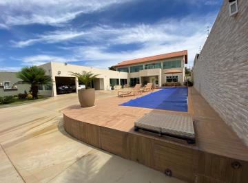 Casa de 6 quartos, Vicente Pires · VENDO CASA COM ARMÁRIOS-VICENTE PIRES COM SAUNA-PISCINA COM 03 SUÍTES-AC IMÓVEL!