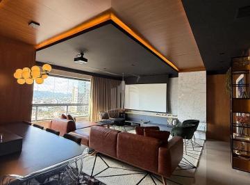 b7bfe9fb-8b78-444e-998b-395ab9e32137-1742496231212.jpeg · Apartamento Alto Padrão Mobilado Decorado e equipado localizado no Centro de Balneário Camboriú