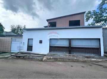 Casa · 255m² · 3 Quartos · 2 Vagas · Casa Parque Dez de Novembro