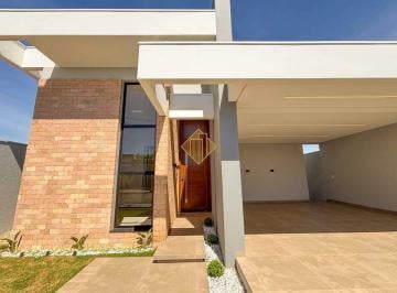 Casa · 198m² · 3 Quartos · 2 Vagas · Casa à venda, 3 quartos, 1 suíte, 2 vagas, Tocantins - Toledo/PR
