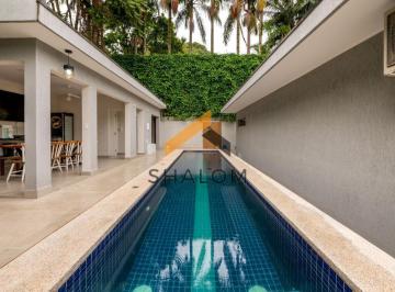 Casa · 340m² · 5 Quartos · 6 Vagas · Casa de Alto Padrão à venda e locação no Brooklin!