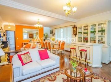 Casa · 240m² · 3 Quartos · 3 Vagas · Casa com 3 Quartos / 3 Vagas à venda, 240m² - Mirandópolis
