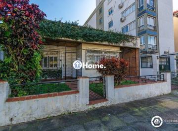 Casa · 167m² · 3 Quartos · 2 Vagas · Casa para Venda de 3 dormitórios, no bairro Petrópolis