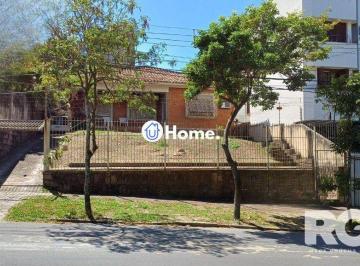 Casa · 206m² · 3 Quartos · 4 Vagas · Casa à venda - em Petrópolis