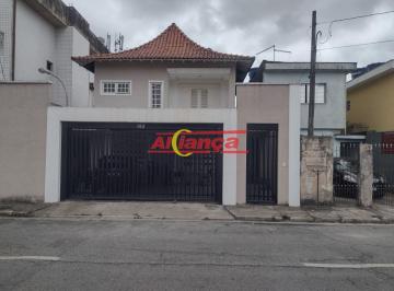 Casa · 180m² · 3 Quartos · 4 Vagas · SOBRADO 3 DORMS E 1 SUÍTE