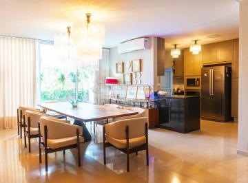 Casa · 450m² · 3 Quartos · 2 Vagas · Gaivota I - Casa espetacular, planejada com excelência e bom gosto!