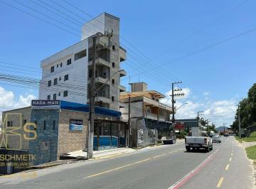 4571d4fce3444e95e61a62a11f6915654f8b092b · Imóvel com potencial comercial e residencial próximo a Praia