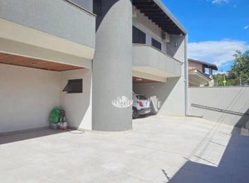 Sobrado à Venda no Lago Parque - Centro de Londrina/PR · Casa com 5 quartos à venda, 312 m² por R$ 2.500.000 - Lago Parque - Centro de Londrina/PR