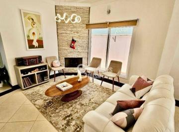 3b05013d7b6b4662911428dd2f9cef37cbcf0145 · Casa com 3 dormitórios à venda, 249 m² por R$ 1.480.000,00 - Condomínio Vila di Treviso - Vinhedo/SP