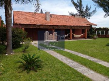 Casa · 160m² · 3 Quartos · 2 Vagas · Casa Alvenaria em Centro, Xangri-Lá/RS