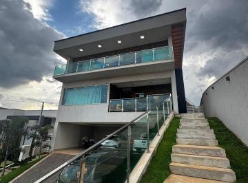 Casa · 475m² · 4 Quartos · 4 Vagas · Condomínio do Lago - Casa para Aluguel / Locação 4 suítes no Condomínio do Lago em Goiânia-GO.