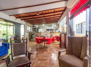 2787_iv2l66U7b19F48_278767dc7881748e2.jpg · Casa de 2 Pavimentos em Localização Privilegiada!