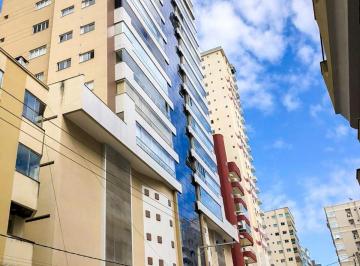 Apartamento de 4 quartos, Itapema · Apartamento de 4 suítes ! em Meia Praia