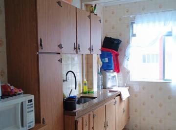 Apartamento · 64m² · 1 Quarto · 1 Vaga · 1 Dormitório Mobiliado 100m da Praia
