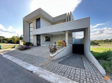 Casa de 3 quartos, Caldas Novas · Casa em Condomínio para venda localizada em Caldas Novas, GO.