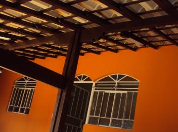 Casa de 4 quartos, Ribeirão das Neves · Casa à venda no Bairro Veneza em Ribeirão das Neves
