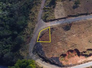 Terreno · 250m² · Lote de 250m ° á venda mo Recanto da Serra em Carmópolis De Minas.