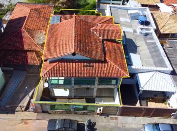 Casa · 31018m² · 6 Quartos · 1 Vaga · Casa à venda, área central, Carmópolis de Minas, MG