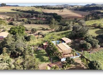Rural · 3500m² · 3 Quartos · Sítio á venda 3.500m2, Carmópolis de Minas, MG
