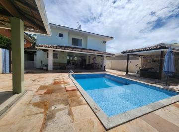Casa de 4 quartos, Lauro de Freitas · Cond. fechado com segurança 24h e clube completo!!