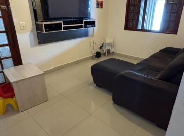 Casa de 4 quartos, Valparaíso de Goiás · 4 quartos - suíte com closet e planejados - Aceita financiamento