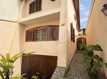 Casa · 344m² · 4 Vagas · Sobrado à venda em Água rasa - SP