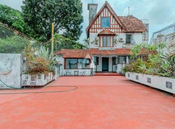 Fundos · Casa triplex - 4 quartos - 243m2 - a venda - Santa Teresa.