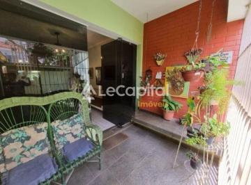 Casa · 162m² · 3 Quartos · 2 Vagas · Casa com 3 Quartos e 3 banheiros à Venda Mirandópolis - São Paulo