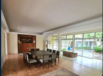 Casa · 750m² · 5 Quartos · 4 Vagas · Casa à Venda na Vila Nova Conceição com 5 quartos 1 suíte e 4 vagas