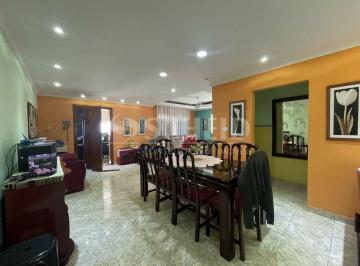 Casa · 232m² · 3 Quartos · 3 Vagas · Casa a venda de 232,00m² útil, com 3 quartos, na Vila Santa Catarina.