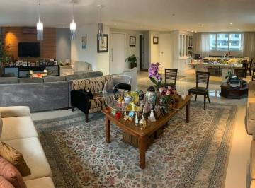 Apartamento · 268m² · 4 Quartos · 3 Vagas · Apartamento à venda no Itaim Bibi com 4 suítes e 3 vagas