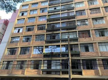 Apartamento de 3 quartos, Curitiba · Apartamento 03 quartos - Centro