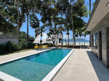 Casa · 280m² · 5 Quartos · 2 Vagas · Linda casa em condomínio à venda na praia de Juquehy!