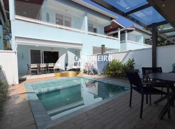 Casa · 200m² · 4 Quartos · 2 Vagas · Casa de condomínio disponível para venda em Juquehy!