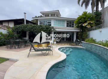 Casa · 379m² · 4 Quartos · 3 Vagas · Casa à venda em Juquehy, fora de condomínio!