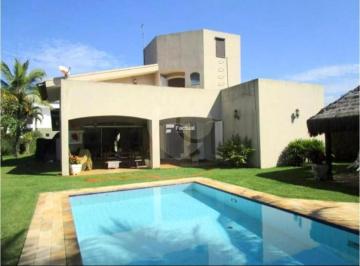 Casa · 221m² · 3 Quartos · 4 Vagas · Condomínio com 3 quartos à venda em Jardim acapulco - SP