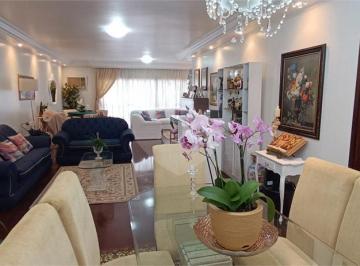 Apartamento · 220m² · 3 Quartos · 2 Vagas · Apartamento com 3 quartos à venda em Gonzaga - SP