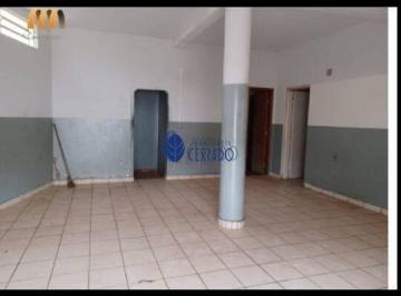 Casa · 252m² · 3 Quartos · 3 Vagas · Casa à venda - no Setor Central