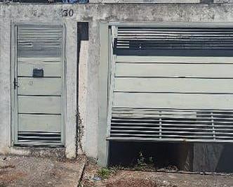 Casa · 202m² · 3 Quartos · 7 Vagas · Sobrado em Centro, Itaquaquecetuba/SP de 202m² 3 quartos à venda por R$ 600.000,00