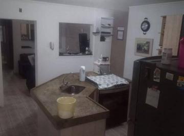 Casa · 190m² · 3 Quartos · 2 Vagas · Sobrado em Vila Manfredi, Jundiaí/SP de 190m² 3 quartos à venda por R$ 600.000,00