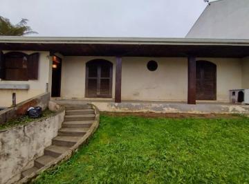 Casa · 172m² · 4 Quartos · 3 Vagas · Casa em Uberaba, Curitiba/PR de 172m² 4 quartos à venda por R$ 636.000,00
