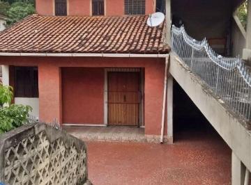 Casa · 260m² · 5 Quartos · 3 Vagas · Casa em Cubango, Niterói/RJ de 260m² 5 quartos à venda por R$ 550.000,00