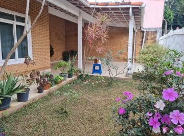 Casa · 330m² · 3 Quartos · 3 Vagas · Casa em Vila São João, Caçapava/SP de 330m² 3 quartos à venda por R$ 600.000,00