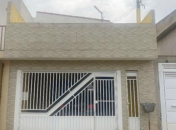 Casa · 151m² · 3 Quartos · 2 Vagas · Sobrado em Vila Amélia, Poá/SP de 151m² 3 quartos à venda por R$ 550.000,00